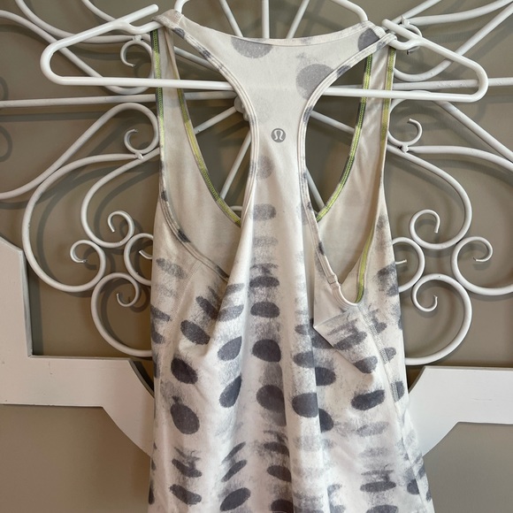 Lululemon cool racerback tank top - Picture 2 of 2